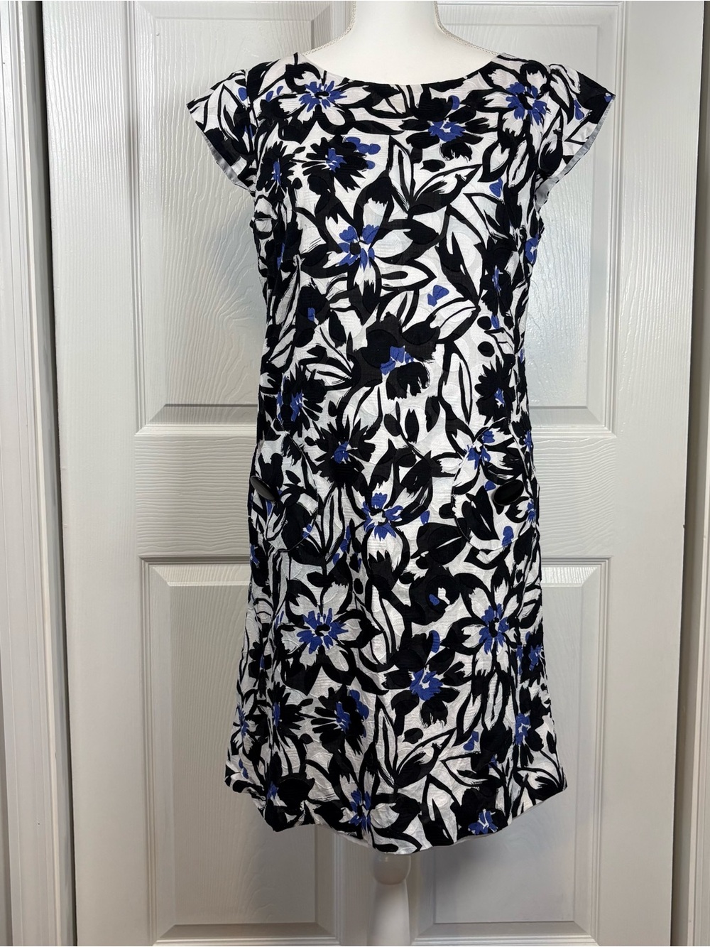 Black White Blue Floral Shift Dress Pockets Cotton Lined Career Size 12